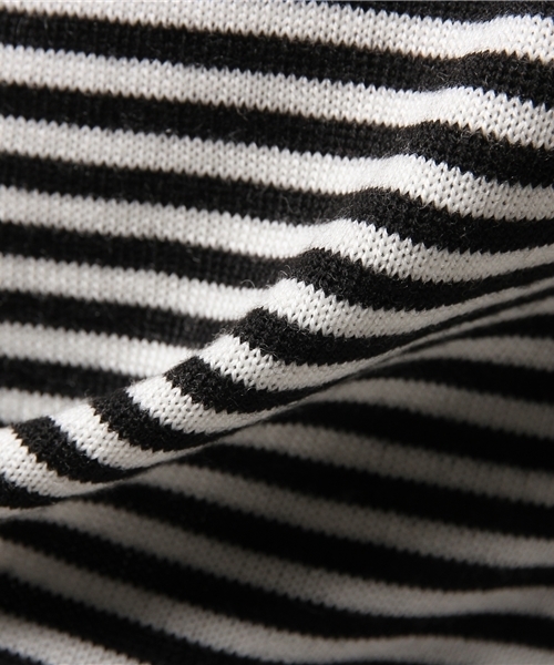 URBAN RESEARCH(アーバンリサーチ)の「UR イタリアンウール タートルネック(ニット/セーター・メンズ・レッド/ネイビー/その他1/ホワイト/ブラック/グレー・MEDIUM/LARGE/SMALL)」の13枚目の写真