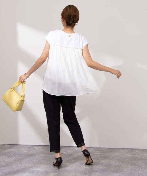 NOLLEY’S（ノーリーズ）の「割繊コンビプルオーバーカットソー（Tシャツ/カットソー・レディース・ベージュ/ベビーピンク/ネイビー/ホワイト・38）」の6枚目の写真