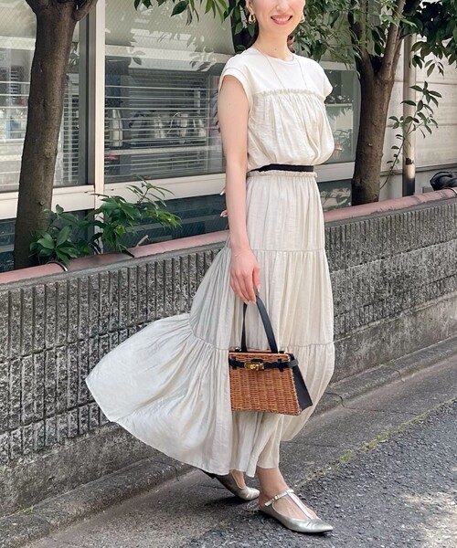 NOLLEY’S（ノーリーズ）の「割繊コンビプルオーバーカットソー（Tシャツ/カットソー・レディース・ベージュ/ベビーピンク/ネイビー/ホワイト・38）」の12枚目の写真