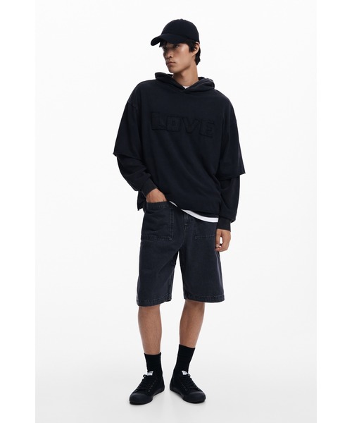 Desigual（デシグアル）の「【ユニセックス】レイヤードスリーブ パーカー（スウェット・メンズ・ブラック/ブルー・S/M/L/XL）」の7枚目の写真