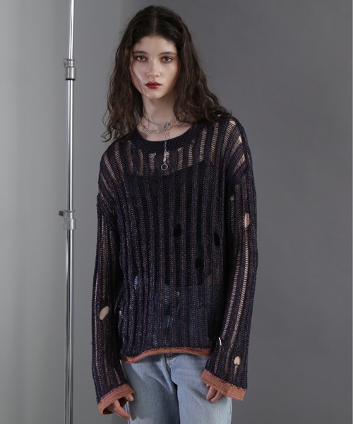 CREOLME(クレオルム)の「(CREOLME)ダメージシアーニット(ニット/セーター・レディース・ベージュ/ネイビー・FREE)」の12枚目の写真