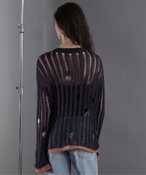 CREOLME(クレオルム)の「(CREOLME)ダメージシアーニット(ニット/セーター・レディース・ベージュ/ネイビー・FREE)」の14枚目の写真