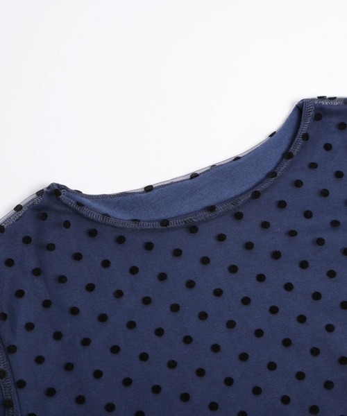 AMELY（エミリー）の「ドットチュールレイヤードTシャツ（Tシャツ/カットソー・レディース・ネイビー/ホワイト/ブラック/ベージュ・フリー）」の5枚目の写真