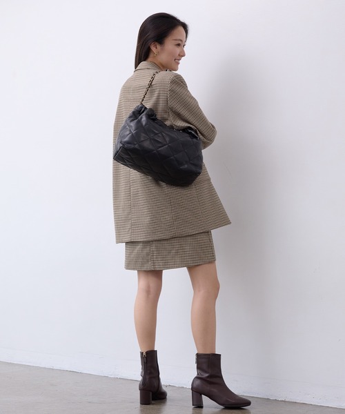 TREASURE TOPKAPI（トレジャートプカピ）の「【TREASURE TOPKAPI】キルティング チェーン ショルダー バッグ（ショルダーバッグ・レディース・サンドグレー/ブラック/グレー・FREE）」の22枚目の写真