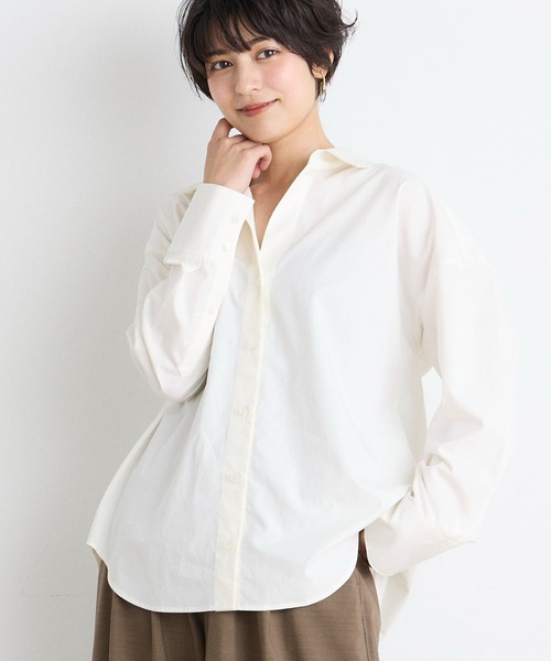 INED CLARO（イネドクラロ）の「テンセルコットン スキッパーワイドシャツ（シャツ/ブラウス・レディース・オフホワイト/ベージュ/ブルー・フリー）」の2枚目の写真