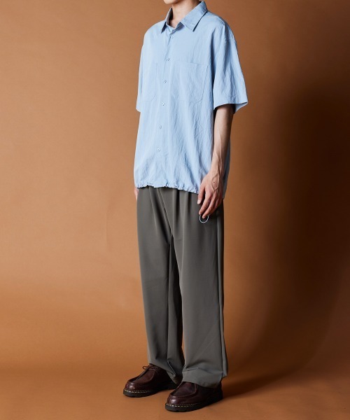 rehacer(レアセル)の「R. : Rayon Drawcord S/S Loose Shirt(シャツ/ブラウス・メンズ・チャコールグレー/ブルー・MEDIUM/LARGE/X-LARGE)」の4枚目の写真