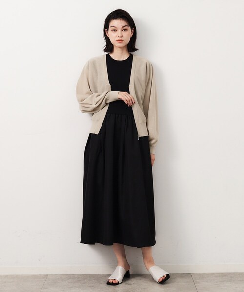 OPAQUE.CLIP（オペークドットクリップ）の「◆UV VネックZIPドルマンニットカーディガン【洗濯機洗い可/抗ピル】（カーディガン/ボレロ・レディース・グレー/ブルー系その他/ブラック/ライトベージュ・38/42/40）」の10枚目の写真