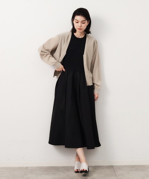 OPAQUE.CLIP（オペークドットクリップ）の「◆UV VネックZIPドルマンニットカーディガン【洗濯機洗い可/抗ピル】（カーディガン/ボレロ・レディース・グレー/ブルー系その他/ブラック/ライトベージュ・38/42/40）」の11枚目の写真