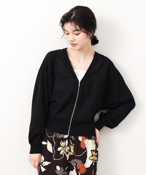 OPAQUE.CLIP（オペークドットクリップ）の「◆UV VネックZIPドルマンニットカーディガン【洗濯機洗い可/抗ピル】（カーディガン/ボレロ・レディース・グレー/ブルー系その他/ブラック/ライトベージュ・38/42/40）」の21枚目の写真