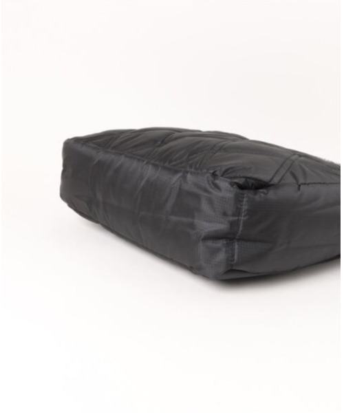 THRASHER(スラッシャー)の「THRASHER スラッシャー QUILTING Tote Shoulder Bag L /キルティングデザインショルダートート(ショルダーバッグ・メンズ・その他1/その他2/その他3・FREE)」の5枚目の写真