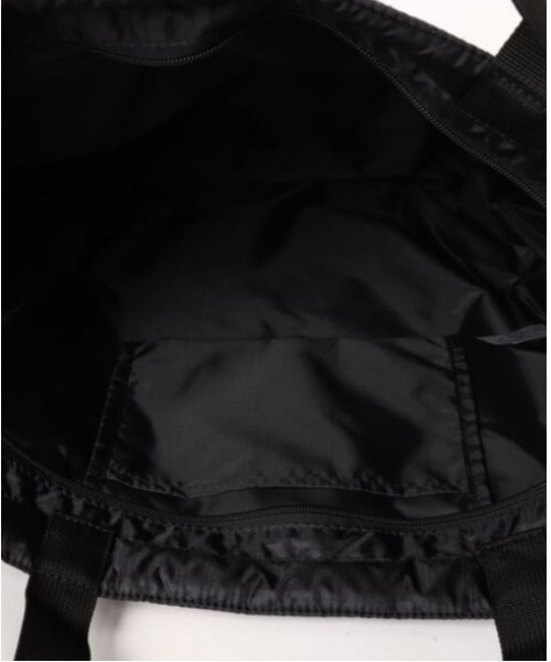 THRASHER(スラッシャー)の「THRASHER スラッシャー QUILTING Tote Shoulder Bag L /キルティングデザインショルダートート(ショルダーバッグ・メンズ・その他1/その他2/その他3・FREE)」の6枚目の写真