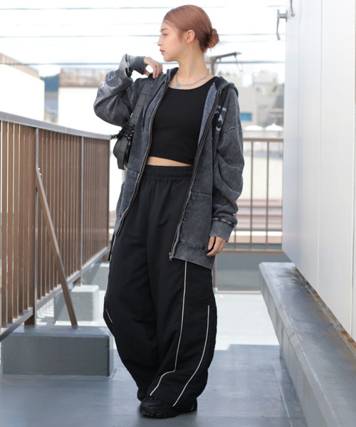 SPINNS（スピンズ）の「グランジ/裏起毛であったか！ジップパーカー クロス（スウェット・メンズ・ブラック/ブラック系その他・ONESIZE）」の9枚目の写真