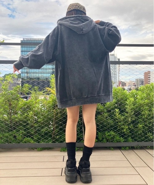 SPINNS（スピンズ）の「グランジ/裏起毛であったか！ジップパーカー クロス（スウェット・メンズ・ブラック/ブラック系その他・ONESIZE）」の22枚目の写真