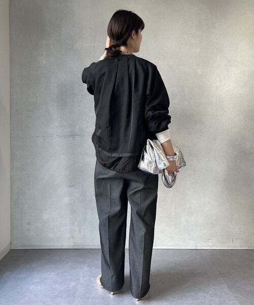 DouDou（ドゥドゥ）の「【WEB限定】バックフレアワークブルゾン（ブルゾン・レディース・カーキ/ブラック/ライトベージュ・FREE）」の8枚目の写真