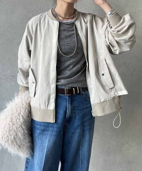 DouDou（ドゥドゥ）の「【WEB限定】バックフレアワークブルゾン（ブルゾン・レディース・カーキ/ブラック/ライトベージュ・FREE）」の20枚目の写真