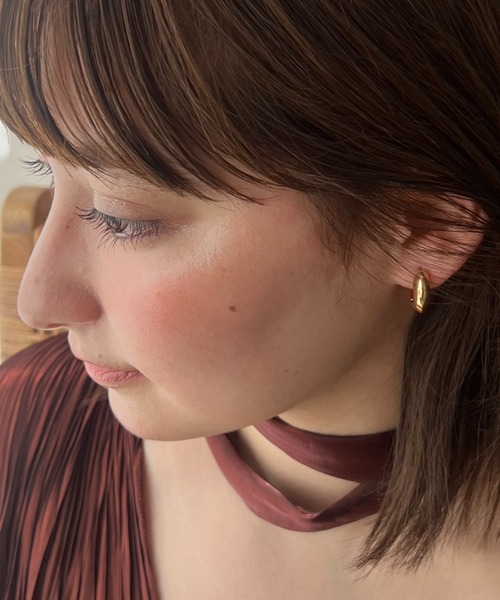 ciite'（シーテ）の「センターライン ワンタッチフープピアス  (両耳用)（ピアス（両耳用）・レディース・シルバー/ゴールド・FREE）」の2枚目の写真