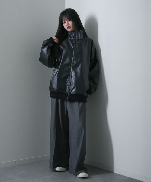 セール】薔薇 刺繍 ライン フェイク レザージャケット（ブルゾン