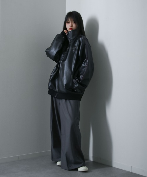 セール】薔薇 刺繍 ライン フェイク レザージャケット（ブルゾン