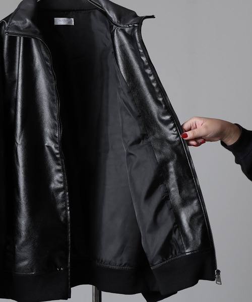 NILWAY（ニルウェイ）の「薔薇 刺繍 ライン フェイク レザージャケット（ブルゾン・メンズ・グレー系/ブラック系・MEDIUM/LARGE）」の10枚目の写真