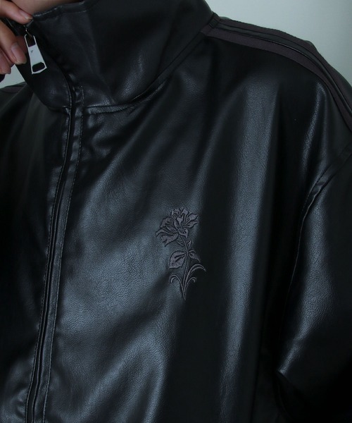 NILWAY（ニルウェイ）の「薔薇 刺繍 ライン フェイク レザージャケット（ブルゾン・メンズ・グレー系/ブラック系・MEDIUM/LARGE）」の16枚目の写真