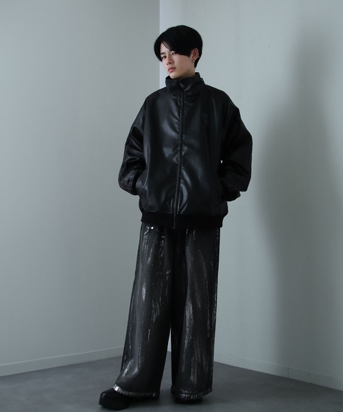 NILWAY（ニルウェイ）の「薔薇 刺繍 ライン フェイク レザージャケット（ブルゾン・メンズ・グレー系/ブラック系・MEDIUM/LARGE）」の21枚目の写真