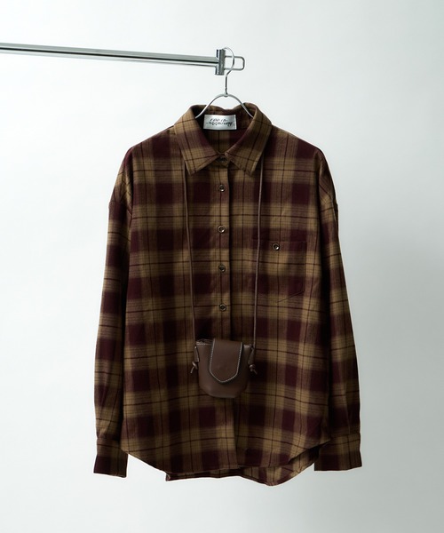 ALLuRing ChaRm（アリュリングチャーム）の「Plaid Shirt Jacket / チェック柄シャツジャケット ミニバッグ付き（シャツ/ブラウス・レディース・レッド/グリーン・FREE）」の3枚目の写真