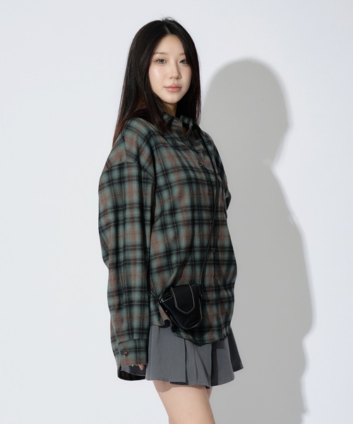 ALLuRing ChaRm（アリュリングチャーム）の「Plaid Shirt Jacket / チェック柄シャツジャケット ミニバッグ付き（シャツ/ブラウス・レディース・レッド/グリーン・FREE）」の9枚目の写真