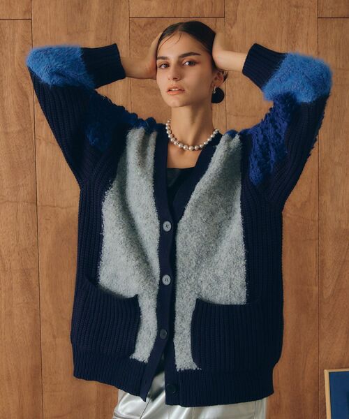 Editt by YECCA VECCA（エディットバイイェッカヴェッカ）の「ブロッキングMIX編みカーディガン（カーディガン/ボレロ・レディース・グレー/ブルー・FREE）」の3枚目の写真
