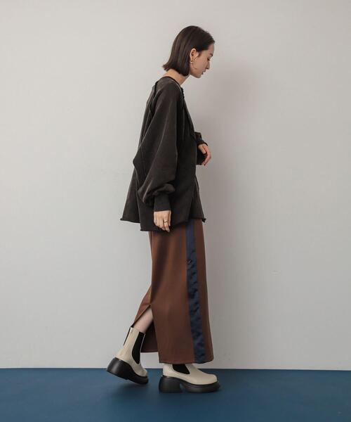 SENSE OF PLACE by URBAN RESEARCH(センスオブプレイスバイアーバンリサーチ)の「ヴィンテージルーズスウェット(Tシャツ/カットソー・レディース・レッド/ブラック/グレー・ONE)」の16枚目の写真