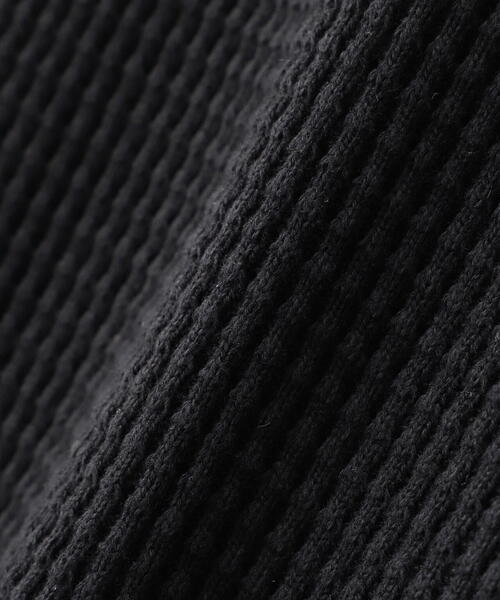 ROYAL FLASH(ロイヤルフラッシュ)の「A.F ARTEFACT/エーエフ・アーティファクト/Heavy Waffle Over Size Top(Tシャツ/カットソー・メンズ・ブラック/ホワイト・2/1)」の5枚目の写真