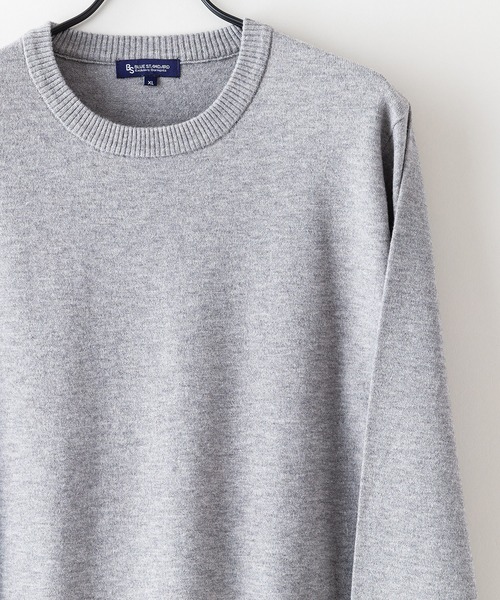 Blue Standard （ブルースタンダード）の「【BLUE STANDARD/ブルースタンダード】高機能カシミヤタッチ クルーネックセーター 素肌で着れるセーター マシンウォッシャブル アンチプリング 静電気防止 ストレッチ（ニット/セーター・メンズ・ネイビー/ブラック/杢グレー/オフホワイト・X-LARGE/LARGE/MEDIUM）」の3枚目の写真