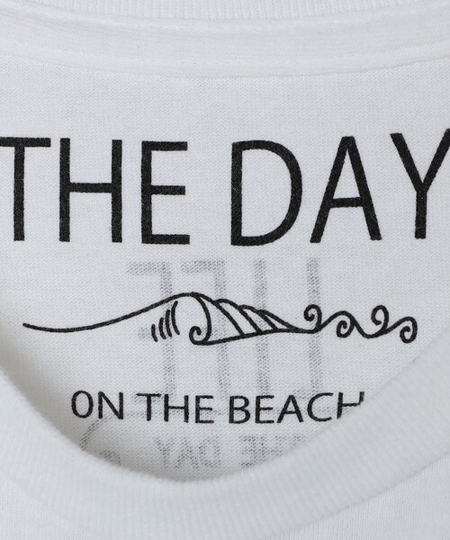 THE DAY ON THE BEACH（ザデイオンザビーチ）の「【SHIPS別注】THE DAY ON THE BEACH: フォト プリント Tシャツ（Tシャツ/カットソー・メンズ・ブルー/ピンク・X-LARGE/LARGE/MEDIUM）」の7枚目の写真