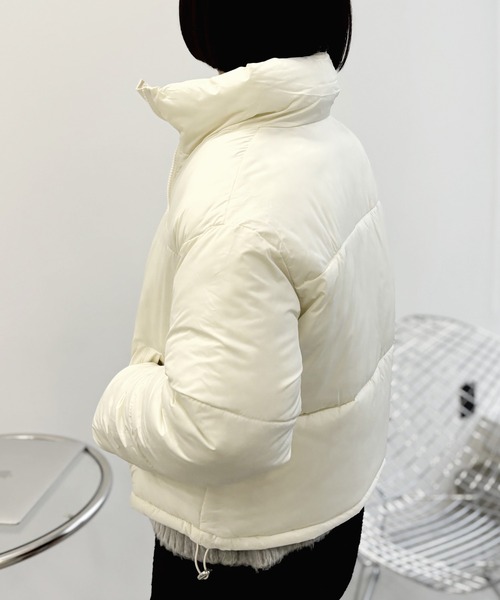 ボリュームショート丈フェイクダウンジャケット（ダウンジャケット