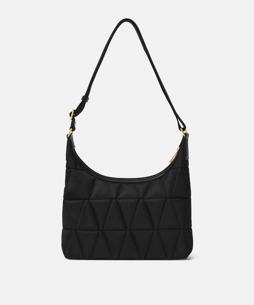 VERSACE(ヴェルサーチ)の「キルティング ホーボー メッセンジャー バッグ ヴェルサーチェ ミス(ショルダーバッグ・メンズ・ブラック×ゴールド・ONE SIZE)」の2枚目の写真