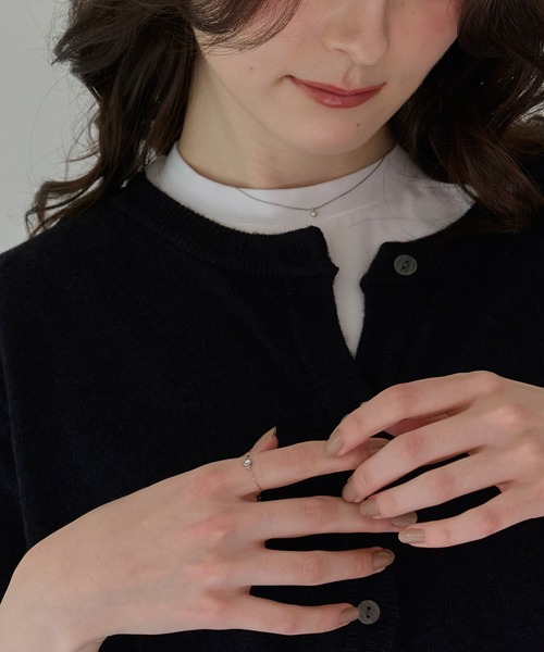 Phoebe(フィービィー)の「≪サイズ調整可能≫【金属アレルギー対応】プチベゼルストーンチェーンリング ピンキーリング(リング・レディース・シルバー/シャンパン/イエローゴールド・FREE)」の21枚目の写真