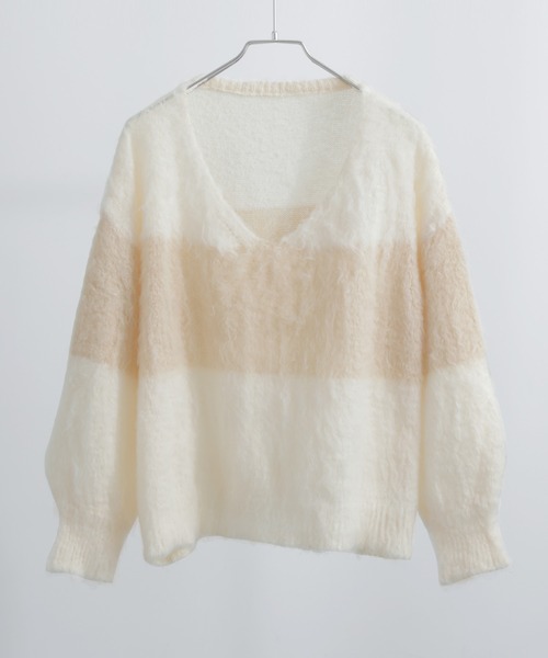 Fashion Letter(ファッションレター)の「モヘアVネック クロップドニット(ニット/セーター・レディース・ライトグレー/チャコール/アイボリー・M)」の13枚目の写真