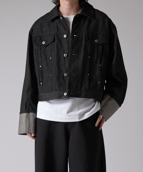 Lui's(ルイス)の「【Neucon/ニューコン】 袖ロールアップリベットデザインデニムジャケット(デニムジャケット・メンズ・ブラック/インディゴブルー・2/1)」の2枚目の写真