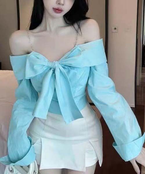 gossip!ロサンゼルス(ゴシップロサンゼルス)の「Y2K 肩開き リボン ワンショルダーシャツ オフショルダー シャツ(その他トップス・レディース・ホワイト/ブルー・FREE)」の10枚目の写真