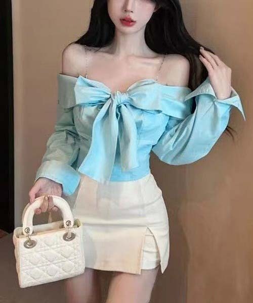 gossip!ロサンゼルス(ゴシップロサンゼルス)の「Y2K 肩開き リボン ワンショルダーシャツ オフショルダー シャツ(その他トップス・レディース・ホワイト/ブルー・FREE)」の11枚目の写真