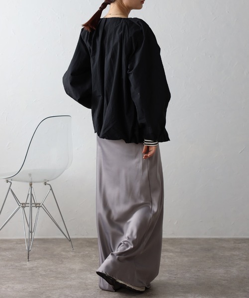 Fizz(フィズ)の「ゆったりタックバルーンブルゾン(ノーカラージャケット・レディース・ブラック/ベージュ/アイボリー/チャコール・M)」の18枚目の写真