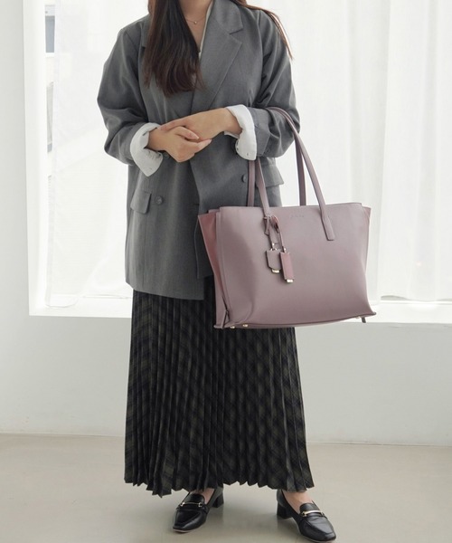 Jewelna Rose（ジュエルナローズ）の「【エコバッグ付・A4収納】 OLバッグ・セレム  横型トートバッグ 16189（トートバッグ・レディース・グレイッシュベージュ/ブラック/ピンク・FREE）」の10枚目の写真