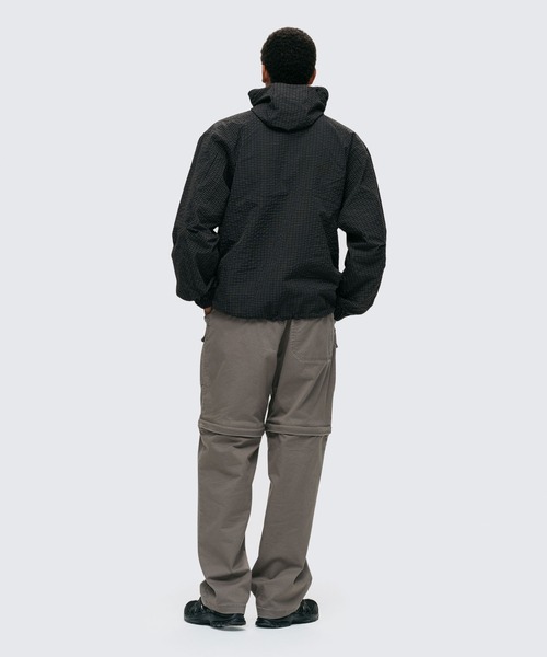 WILD THINGS（ワイルドシングス）の「ゲッコーライトパーカー│GECKO LIGHT PARKA（パーカー・メンズ・グレー/モスグリーン/オレンジ/ブラック・M/L/XL/S）」の6枚目の写真