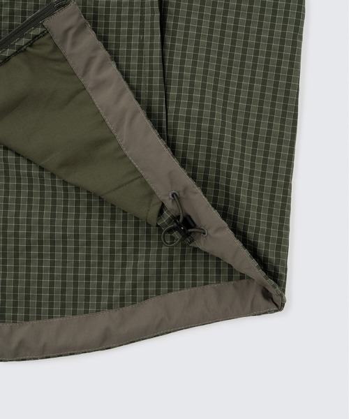 WILD THINGS（ワイルドシングス）の「ゲッコーライトパーカー│GECKO LIGHT PARKA（パーカー・メンズ・グレー/モスグリーン/オレンジ/ブラック・M/L/XL/S）」の13枚目の写真