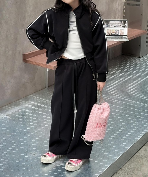 aimoha（アイモハ）の「【aimoha KIDS】スポーティセットアップ（セットアップ・キッズ・ベージュ/ブラック/グレー・150/140/130/120/110）」の16枚目の写真