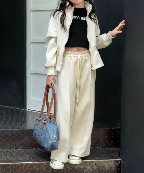 aimoha（アイモハ）の「【aimoha KIDS】スポーティセットアップ（セットアップ・キッズ・ベージュ/ブラック/グレー・150/140/130/120/110）」の8枚目の写真