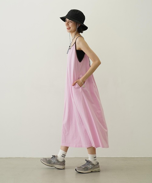 MILKFED.（ミルクフェド）の「BICOLOR BACK RIBBON CAMISOLE DRESS（ワンピース・レディース・ブラック/ブラウン/ライトピンク・ONE SIZE）」の7枚目の写真