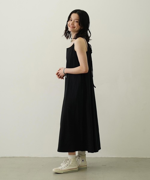 ☆ミルクフェド☆超美品☆完売フリル襟バルーン袖チュニックワンピ黒☆ セール】BICOLOR BACK RIBBON CAMISOLE DRESS（ワンピース