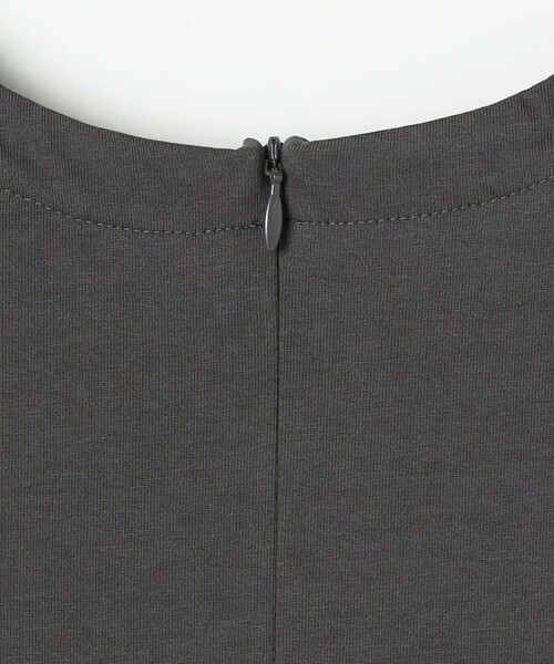 LOISIR(ロワズィール)の「コットン天竺ノースリーブプルオーバー(Tシャツ/カットソー・レディース・オフホワイト/チャコールグレー/ピンク・FREE)」の7枚目の写真