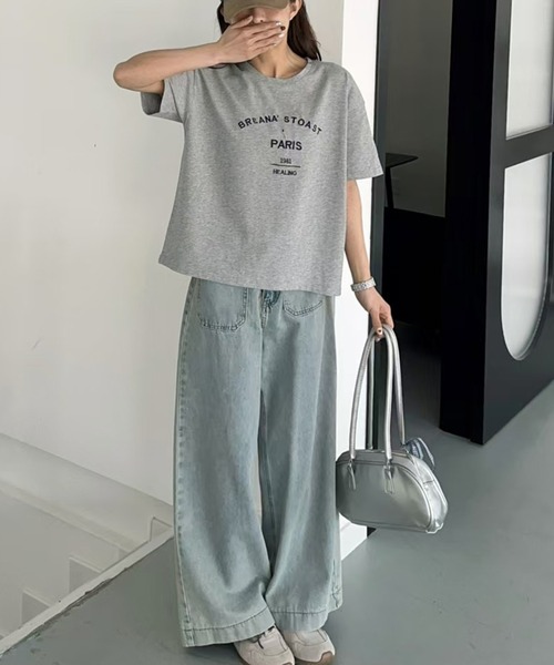 LOWO(ロワ)の「【綿100%使用】ロゴプリントシンプルTシャツ(Tシャツ/カットソー・レディース・ブラウン/ホワイト/グレー/ベージュ/ブラック・FREE)」の10枚目の写真