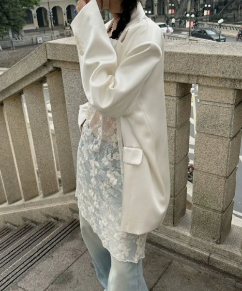LADY LIKE（レディライク）の「チュールレースレイヤードワンピース（ワンピース・レディース・ライトベージュ・M）」の5枚目の写真